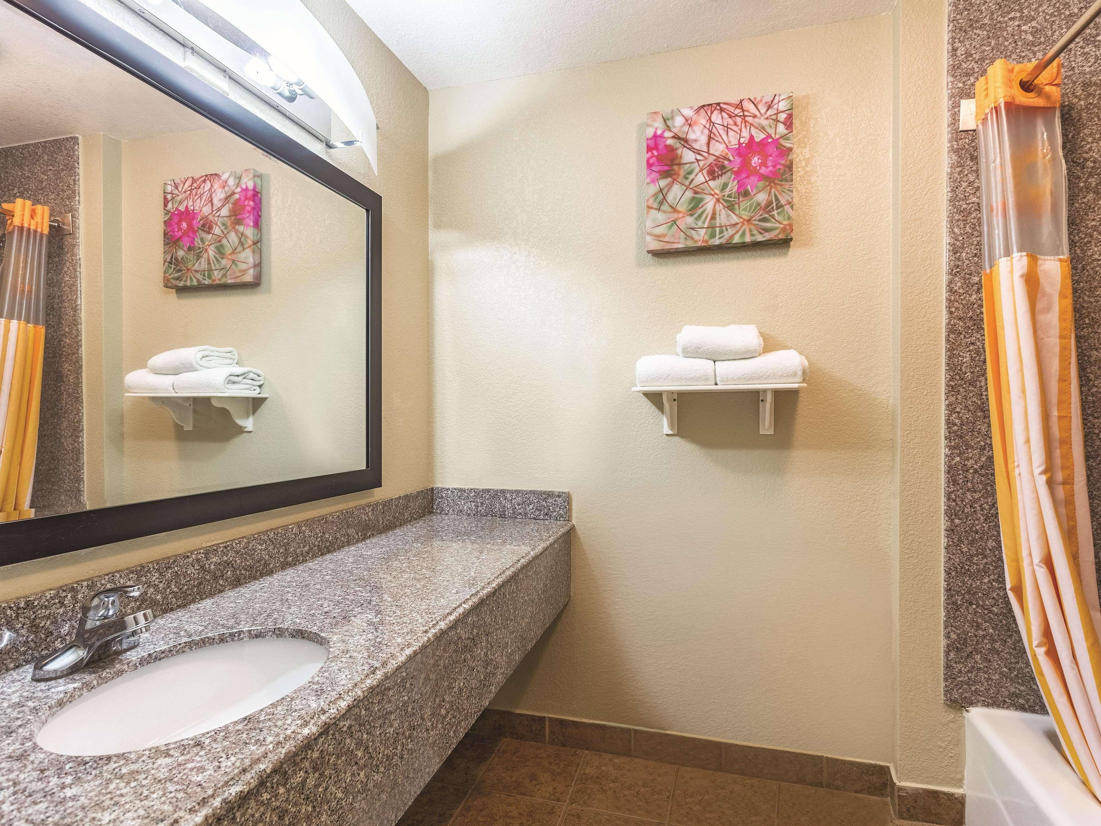 Hotel La Quinta By Wyndham Deming Extérieur photo
